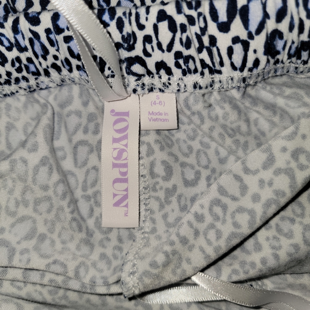 Joyspun Blue Leopard Cropped Pajama Set - Picture 8 of 9